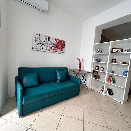 Leam Apartment 5 Palermo Bagian luar foto