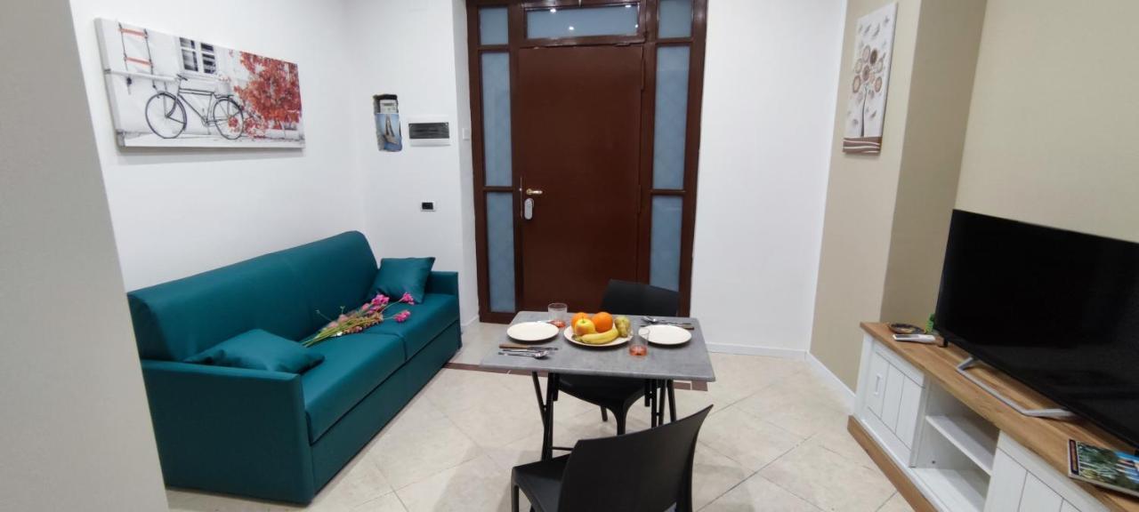 Leam Apartment 5 Palermo Bagian luar foto